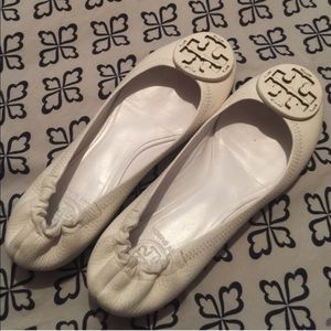 Tory Burch white flat 8.5